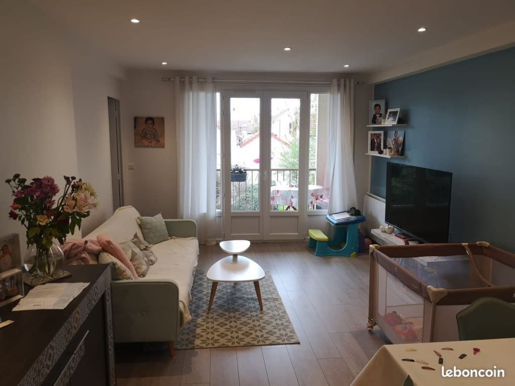 Location meublée appartement 3 pièces 61 m² Alfortville (94140) 1.550 (Charges incluses)