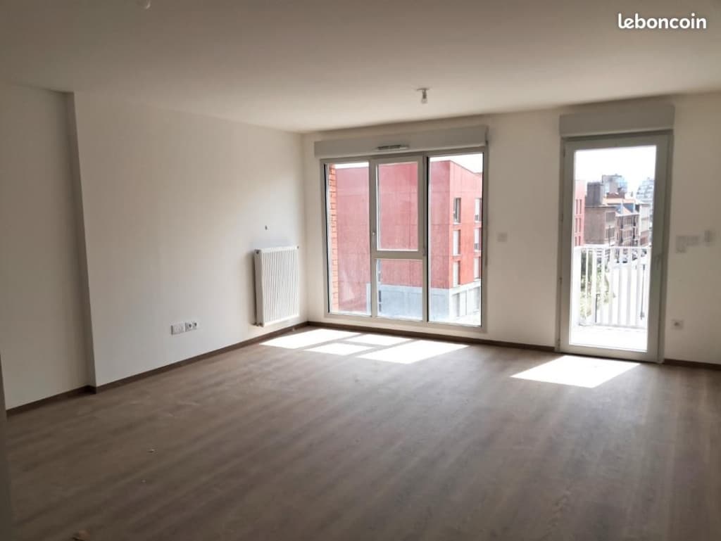 Studio 1 pièce 38 m²