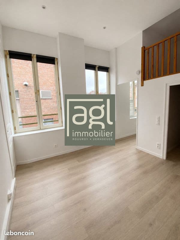 Studio 1 pièce 16 m²