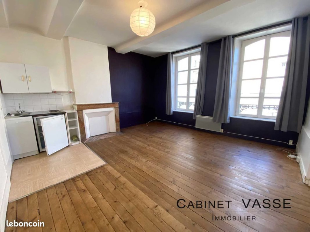 Studio 1 pièce 25 m²