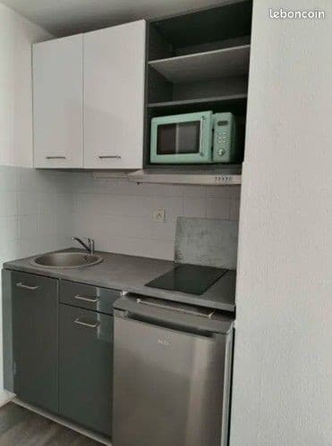 Appartement 33 m2 équipé avec balcon