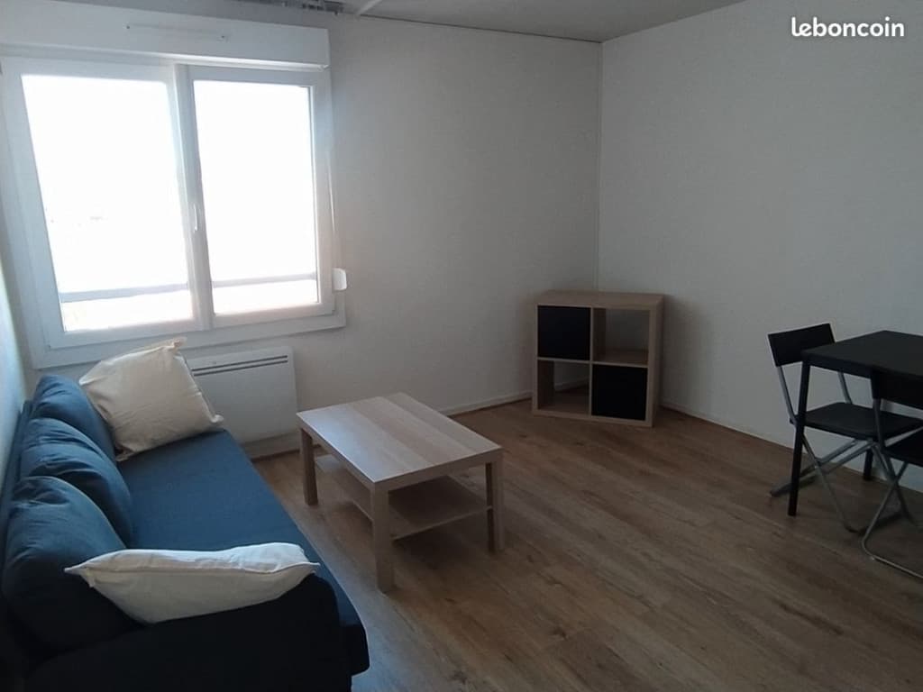 Appartement meublé dispo fin août