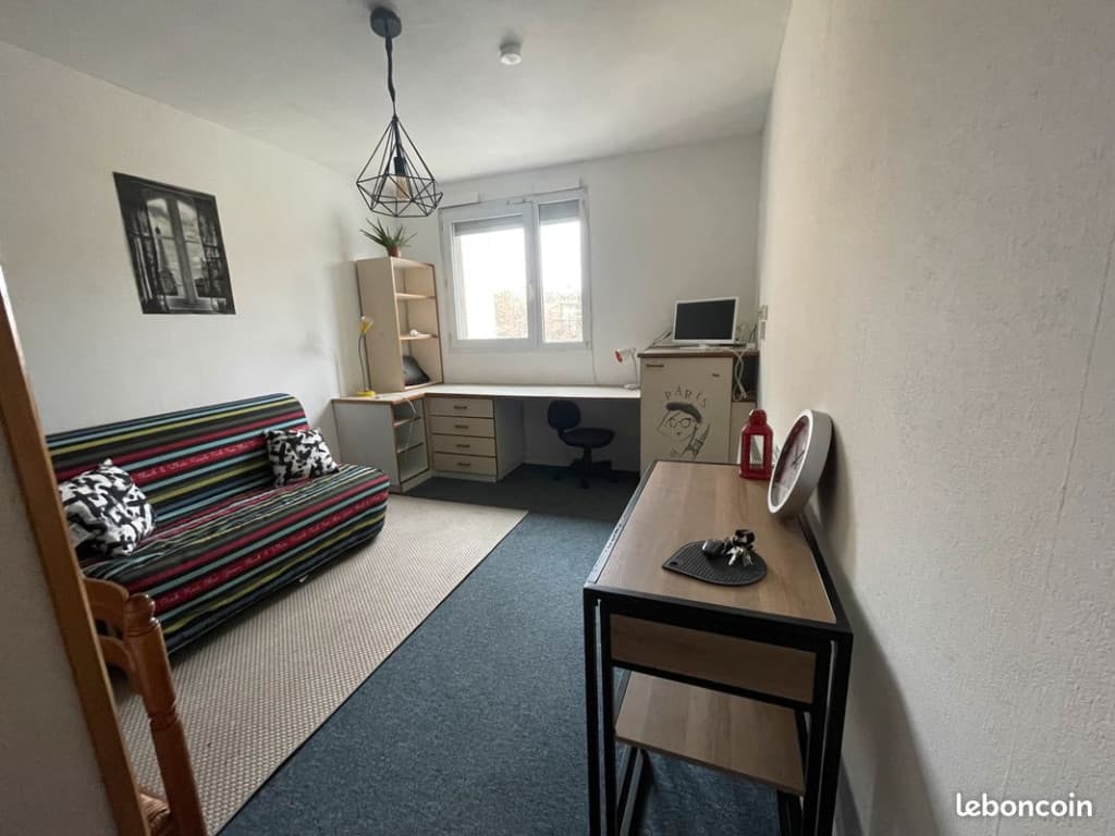 Studio meublé avec parking