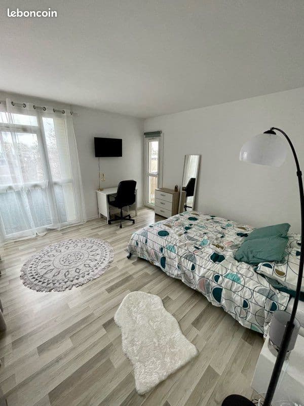 Grande chambre à louer Créteil préfecture