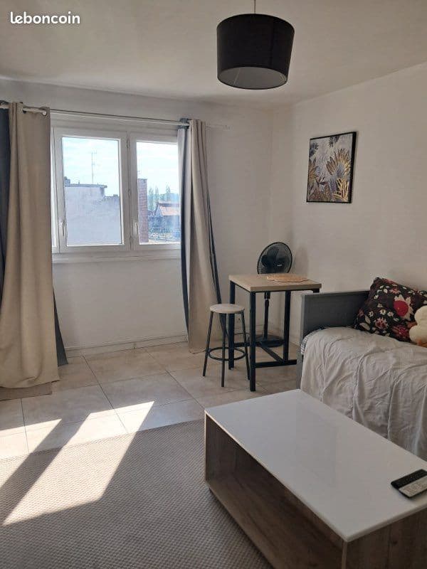 Studio 25m2 meublé Creil Gare