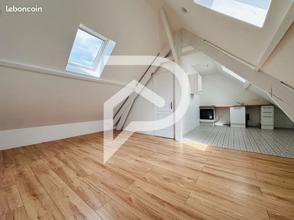Studio 1 pièce 42 m²