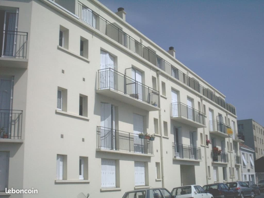 Loue Agréable Studio de 20m2 à Tours