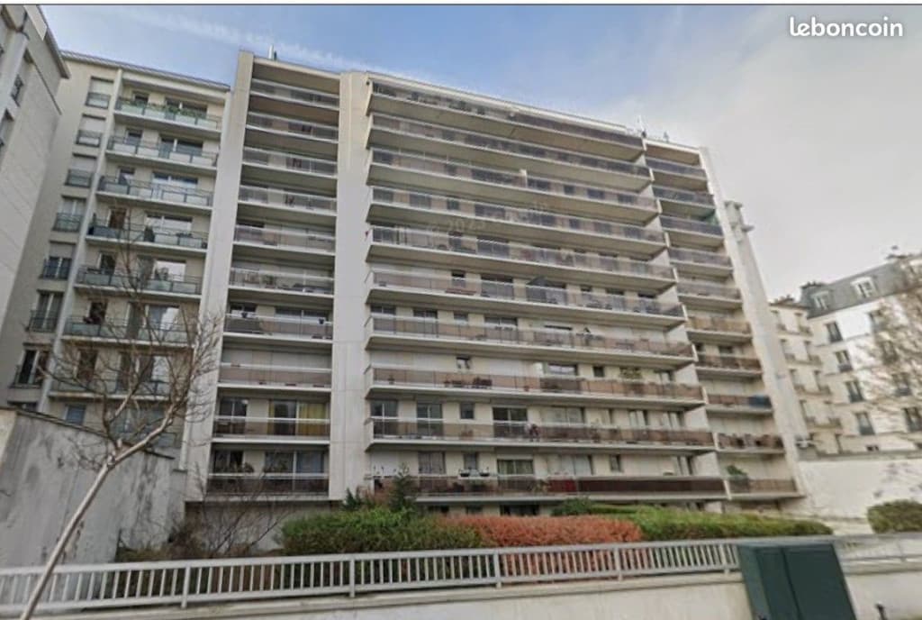 T2 lumineux calme, à deux pas de la porte de Clichy