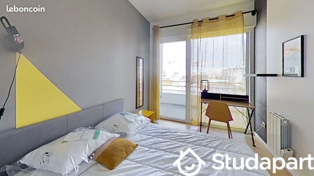 Chambre 1 pièce 39 m²