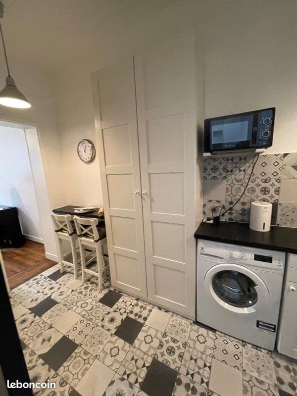 Location meublée f1 clichy la garenne 850 euros tcc