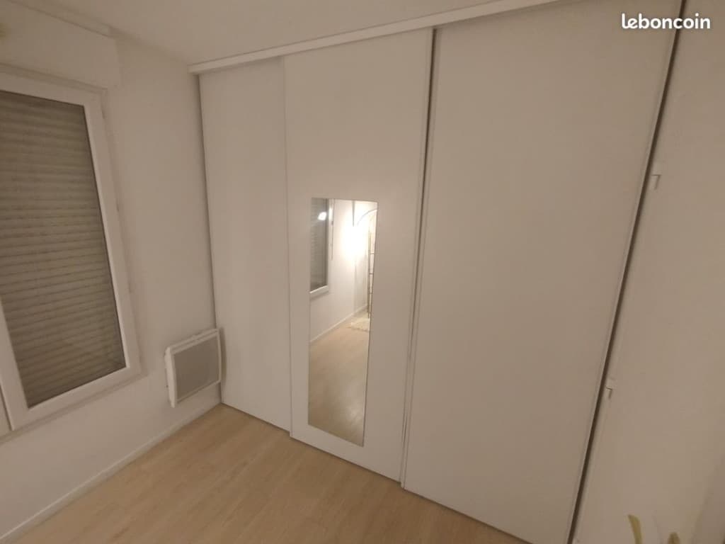 Co location 2 chambres à louer – T4 lumineux avec balcon – proche tram