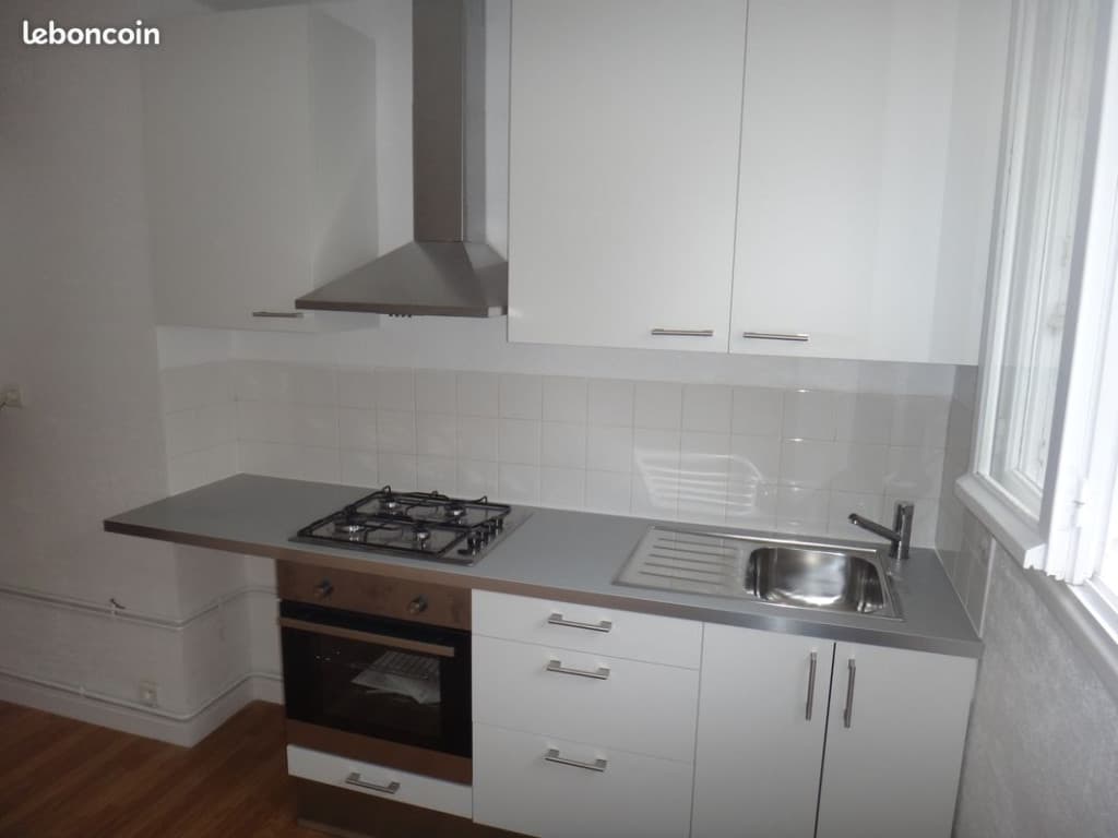 Loue appartement 66 m² hyper centre Quimper