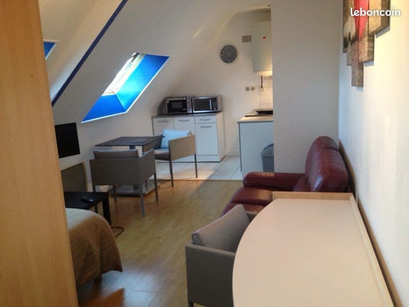 Studio meublé 25 m2 proche centre ville et gare avec internet wifi