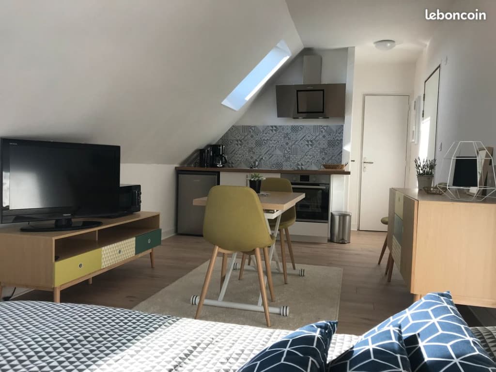 Studio meublé pour étudiant(e)