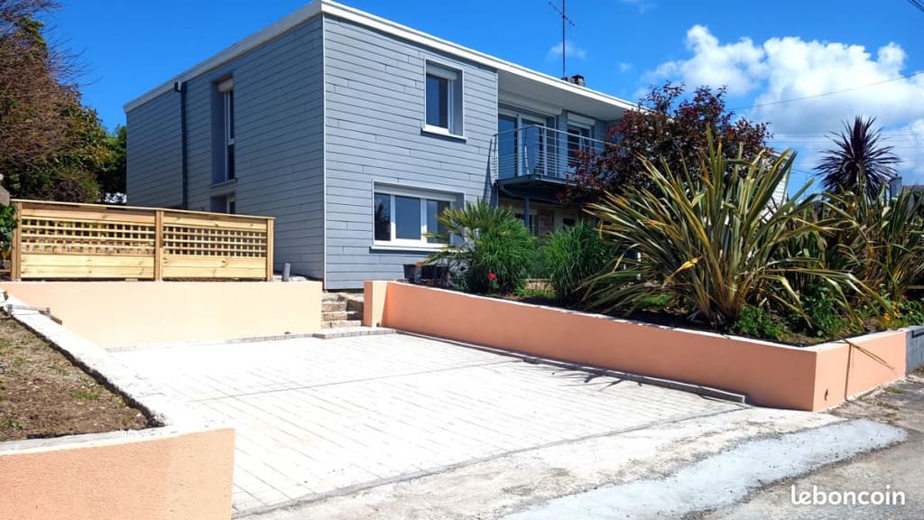MAISON 6 PIECES 144 M2 Quimper sud (Quartier Prat Maria)