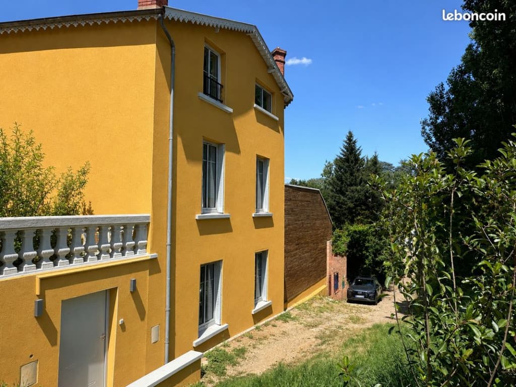 Part loue studio37 m²