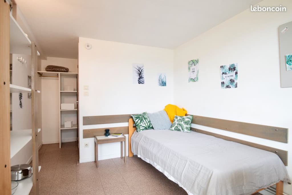 Chambre (colocation) en résidence étudiante
