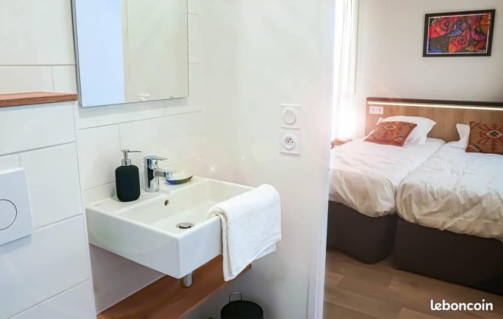 Chambre 1 pièce 14 m²
