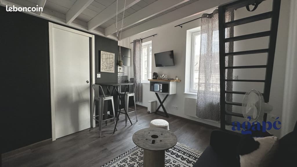 Studio 1 pièce 16 m²