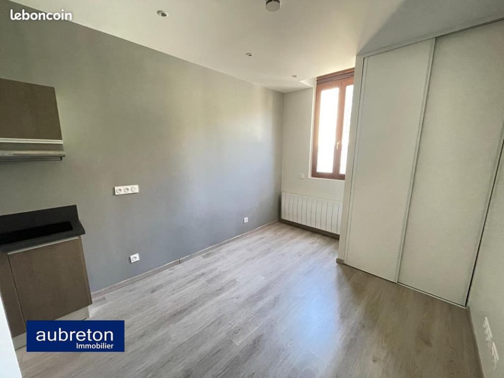 Appartement 1 pièce 14 m²