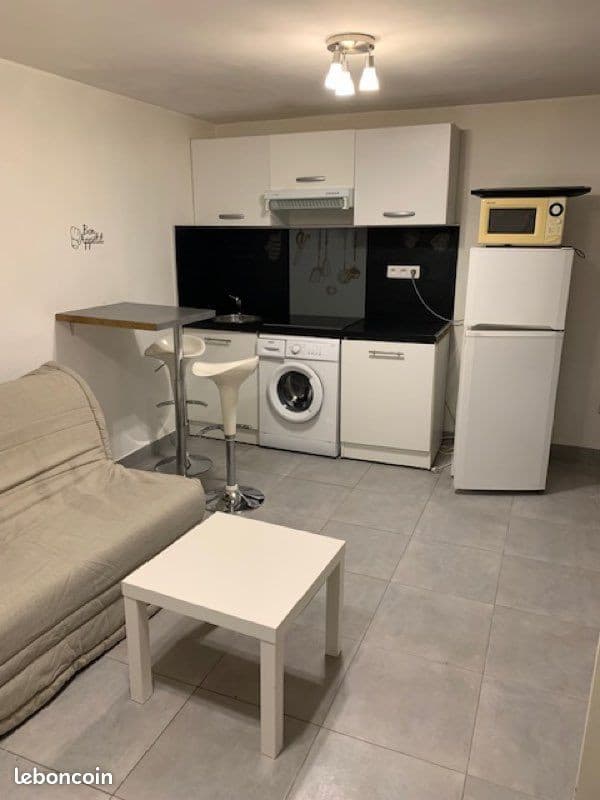 Studio avec jardin proche gare HOUILLES
