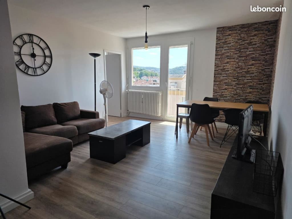 Location T3 meublé + garage