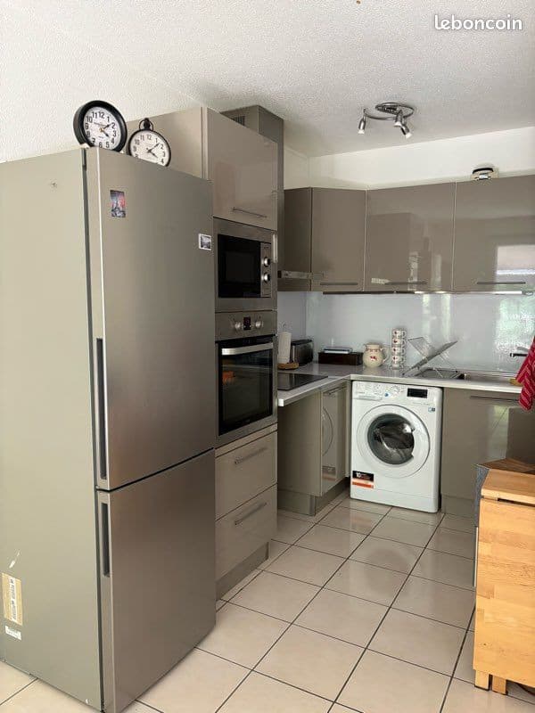 Apparemment 2 pieces -35 m2