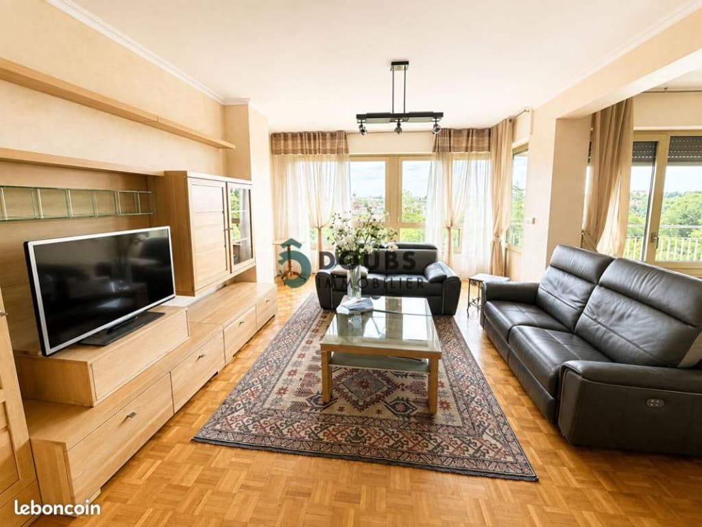 Appartement 4 pièces 109 m²