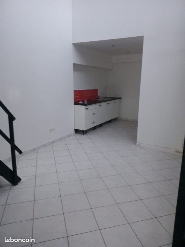 Charmant T2 en duplex (45 m²) – Proche Métro Jean Lebas – Calme & Lumineux