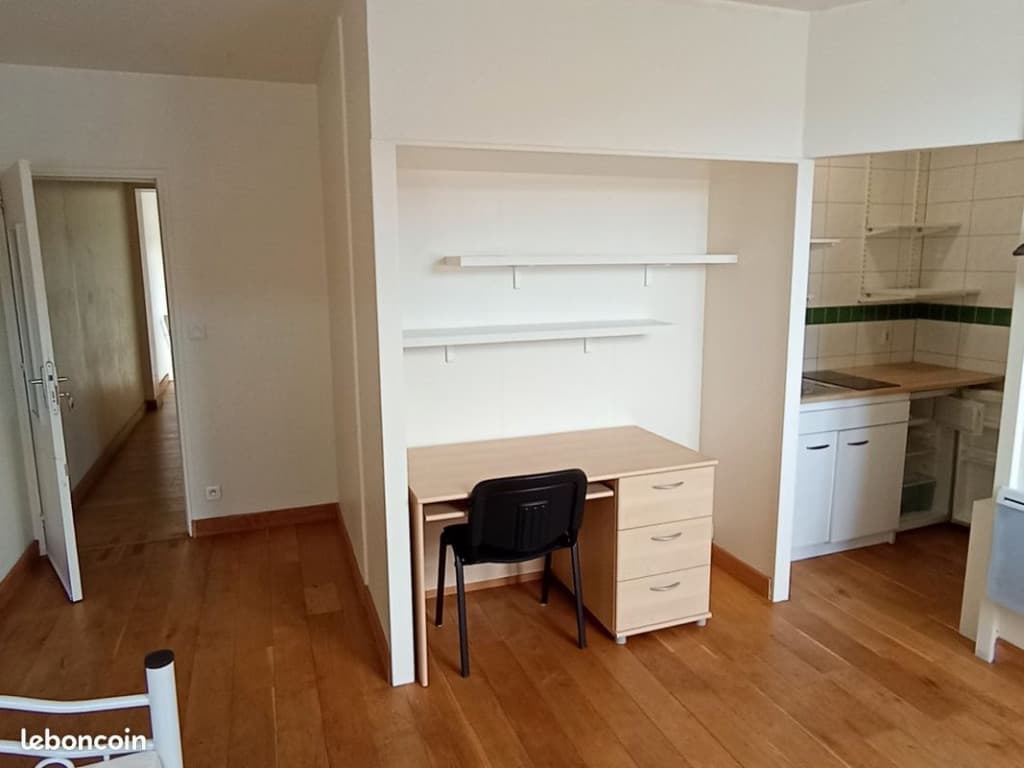 Loue studio meublé étudiant