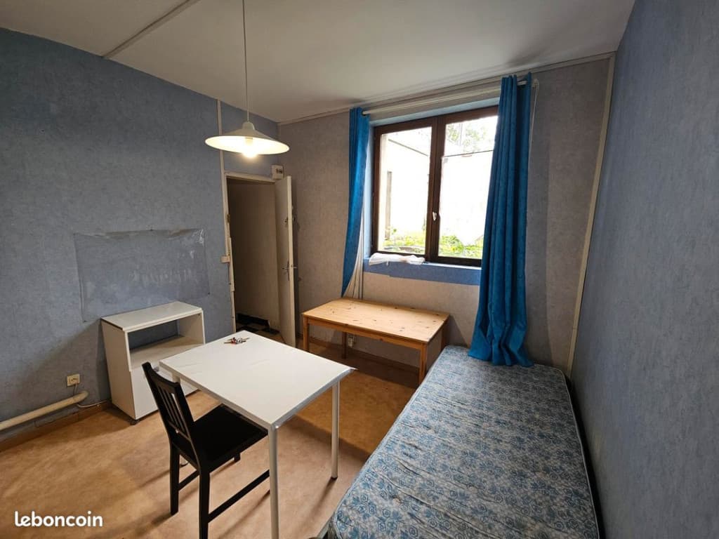 Chambre étudiant meublée Lille prox CHR/Médecine