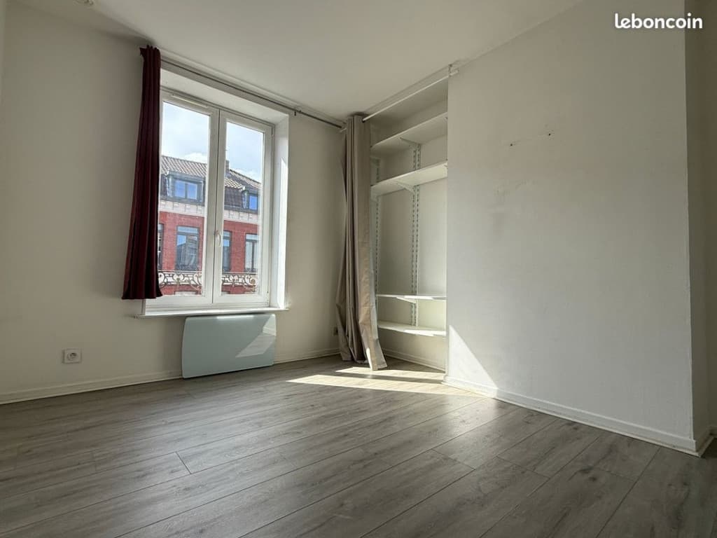 Studio 1 pièce 17 m²