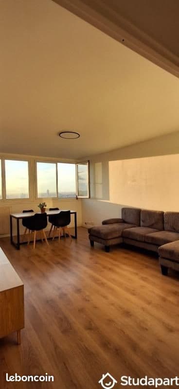Chambre 1 pièce 9 m²