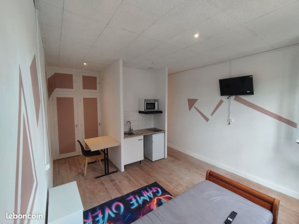 Studio meublé