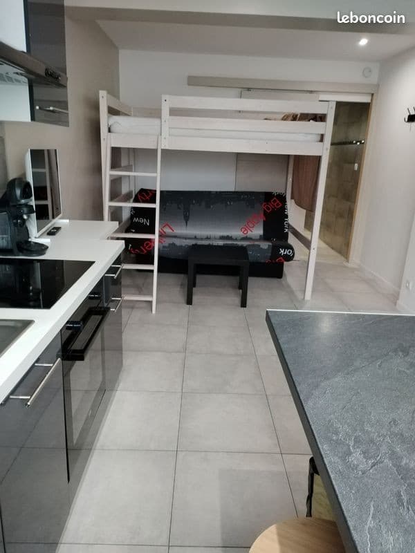 Studio meublé