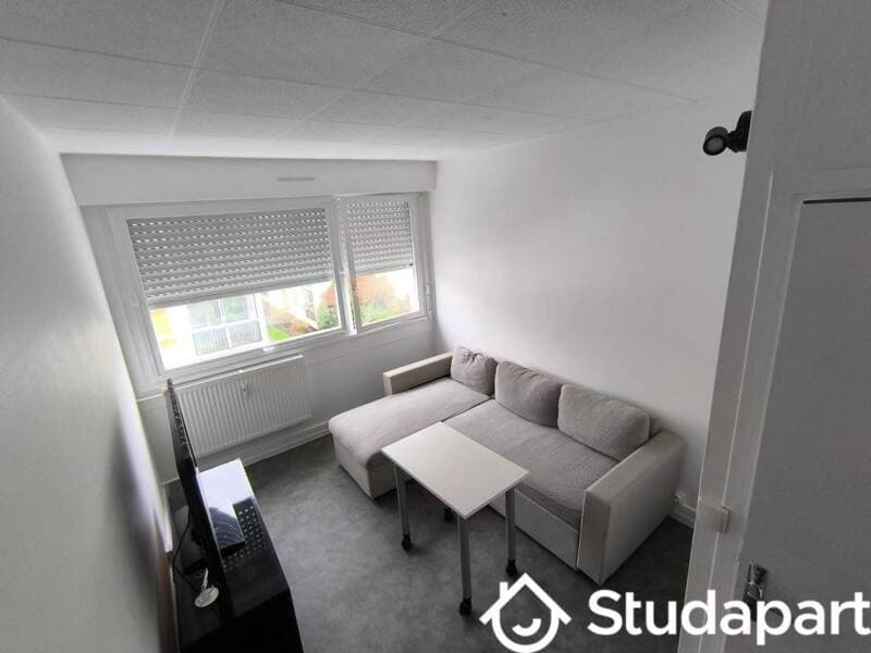 Chambre 1 pièce 18 m²