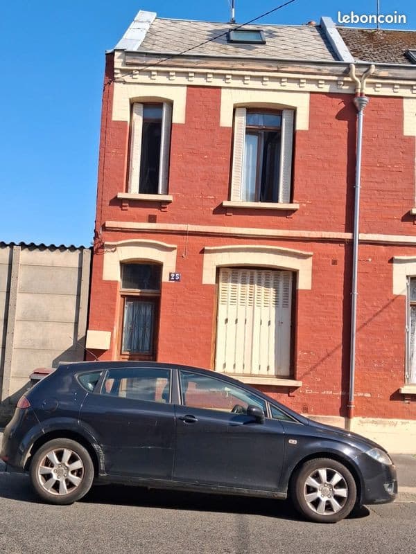 A louer maison de ville Saint Quentin