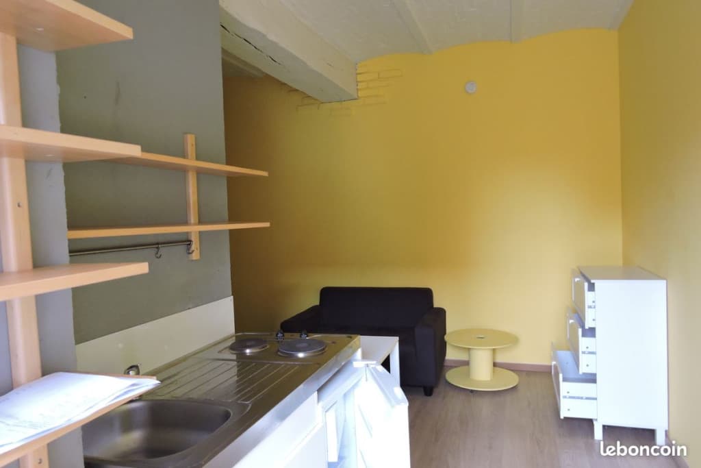 Loue appartement 22m2