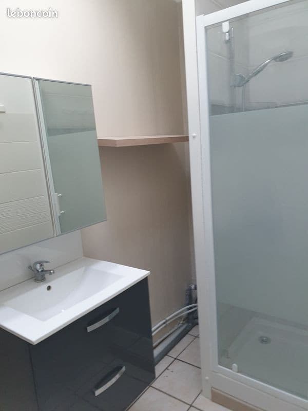 Loue appartement type2