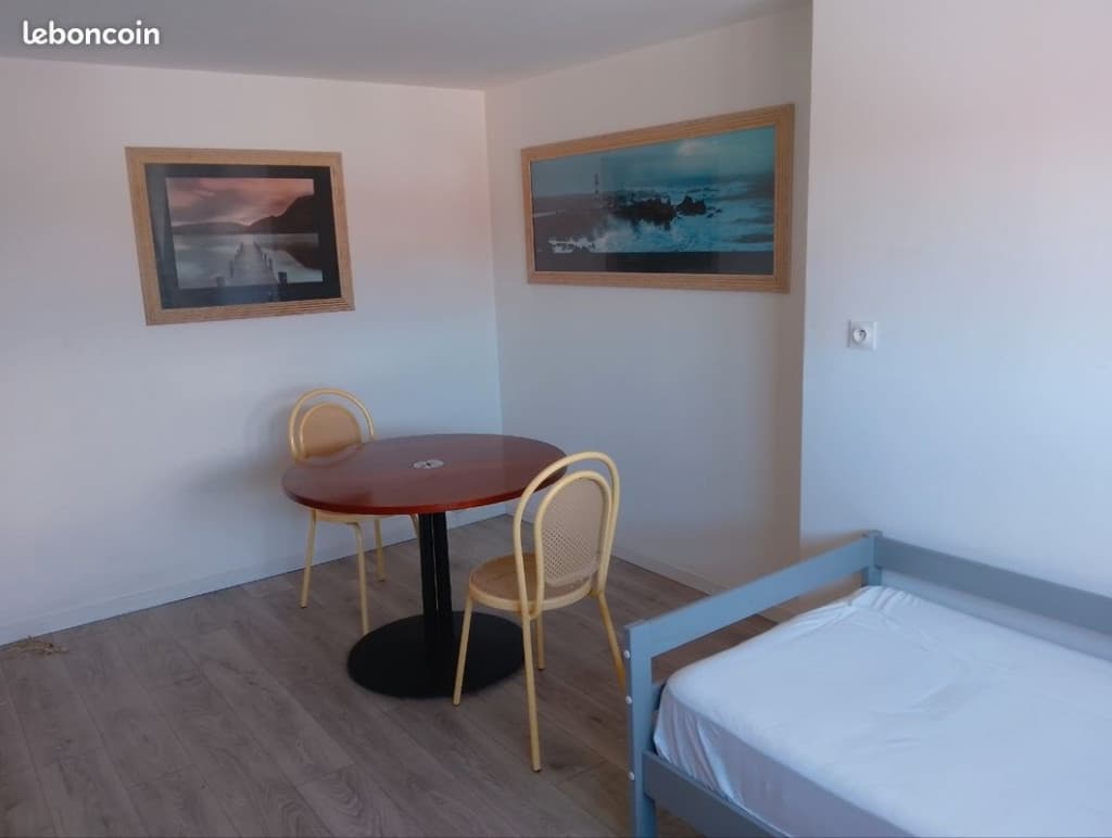 Studio 25 m2