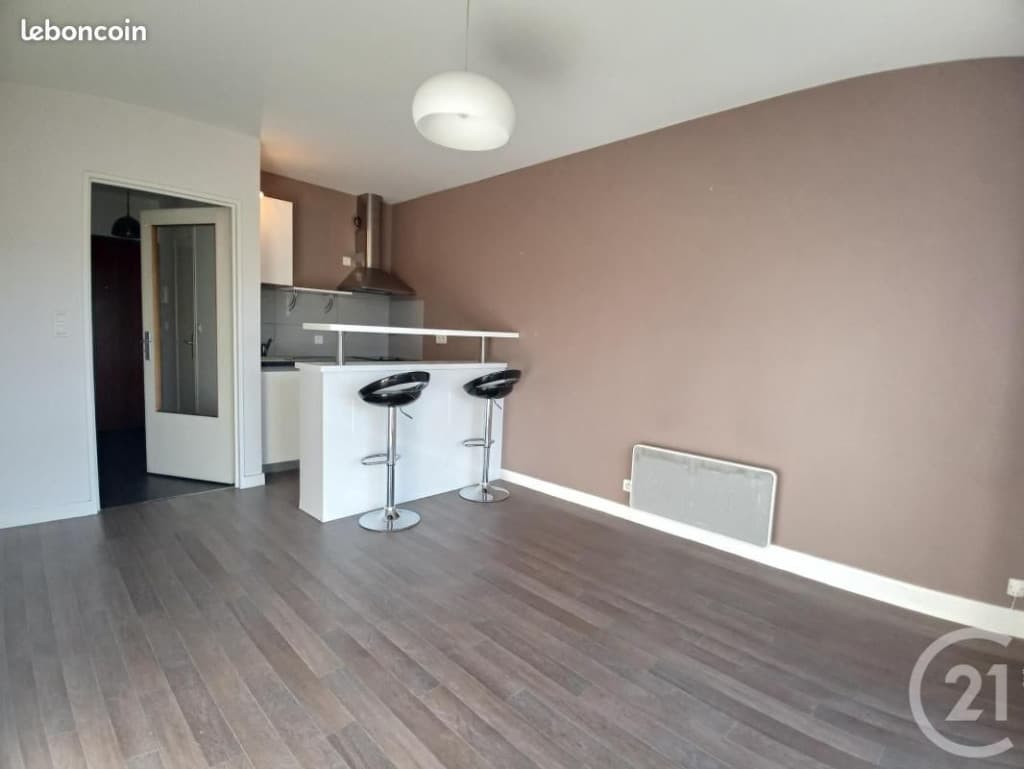 Studio 1 pièce 23 m²