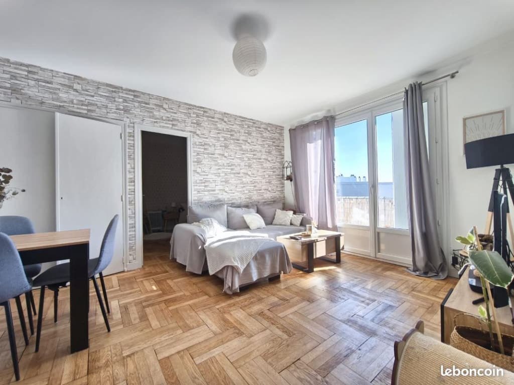 T2 43 m2 avec garage et cave Quartier Roussillon