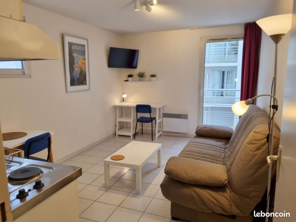 Studio ETUDIANT 20m2 EDF+Eau Compris