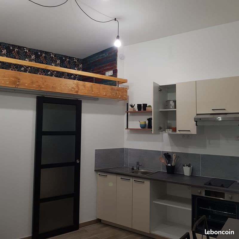 Studio meublé rue Caumartin, 15m²