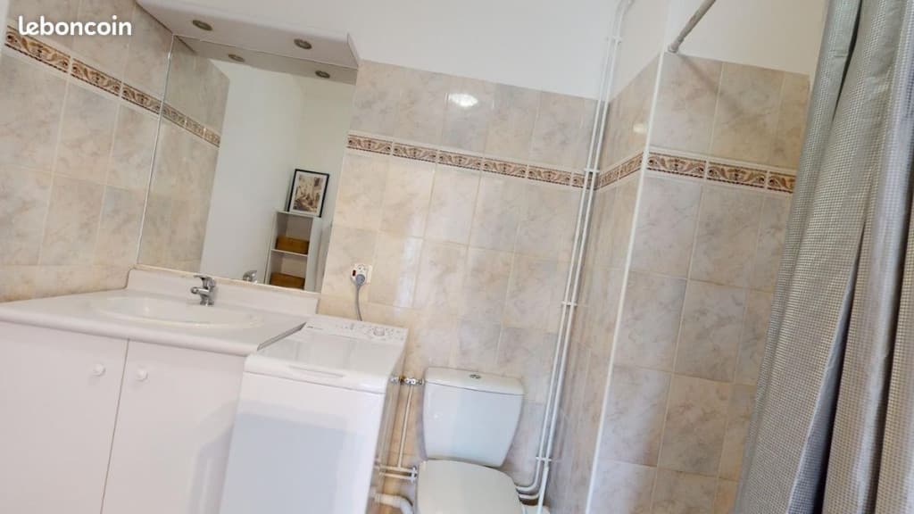 Logement fonctionnel et lumineux meublé studio 32 m²