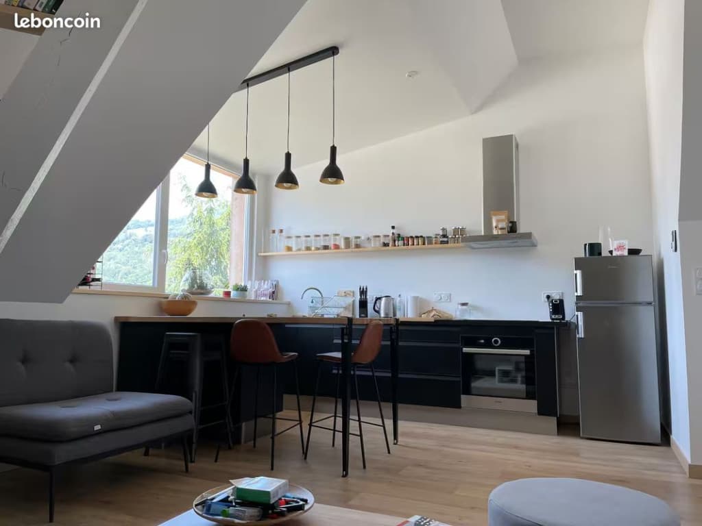 Location appartement T3 + garage
