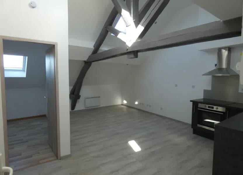 Location : Appartement Nogentel (02400)