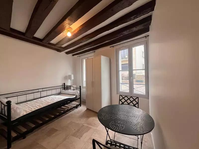Location appartement 1 pièce 16 m² Fontainebleau (77300) - Superimmo