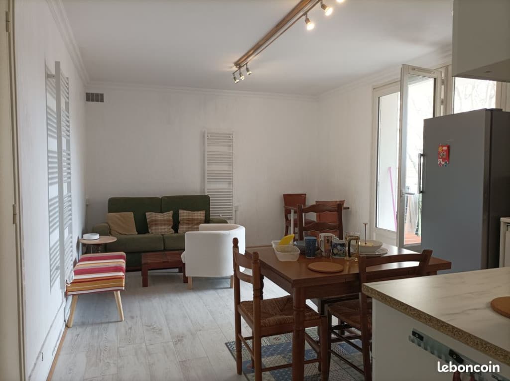 520 par mois -1 pièce VILLEURBANNE _ Lyon 3