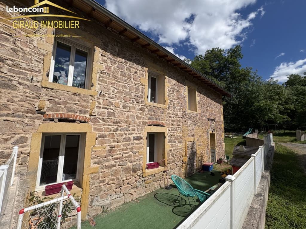 Maison 4 pièces 90 m²
